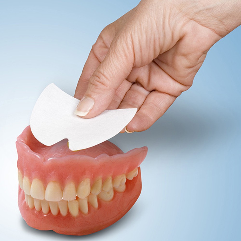 راهنمای خرید چسب دندان مصنوعی