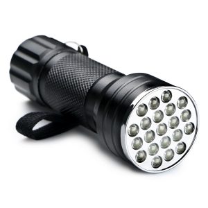 خرید چراغ قوه UV مدل HW-F600